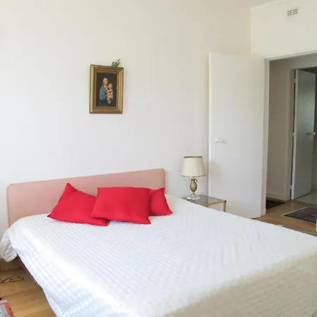 Appartement Rue de Courcelles - Paris 8 *